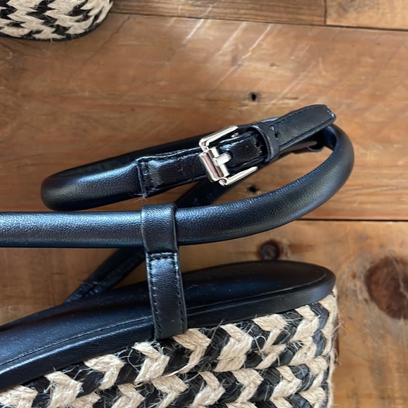 Rebecca Minkoff Josefia platform sandal - Picture 5 of 9